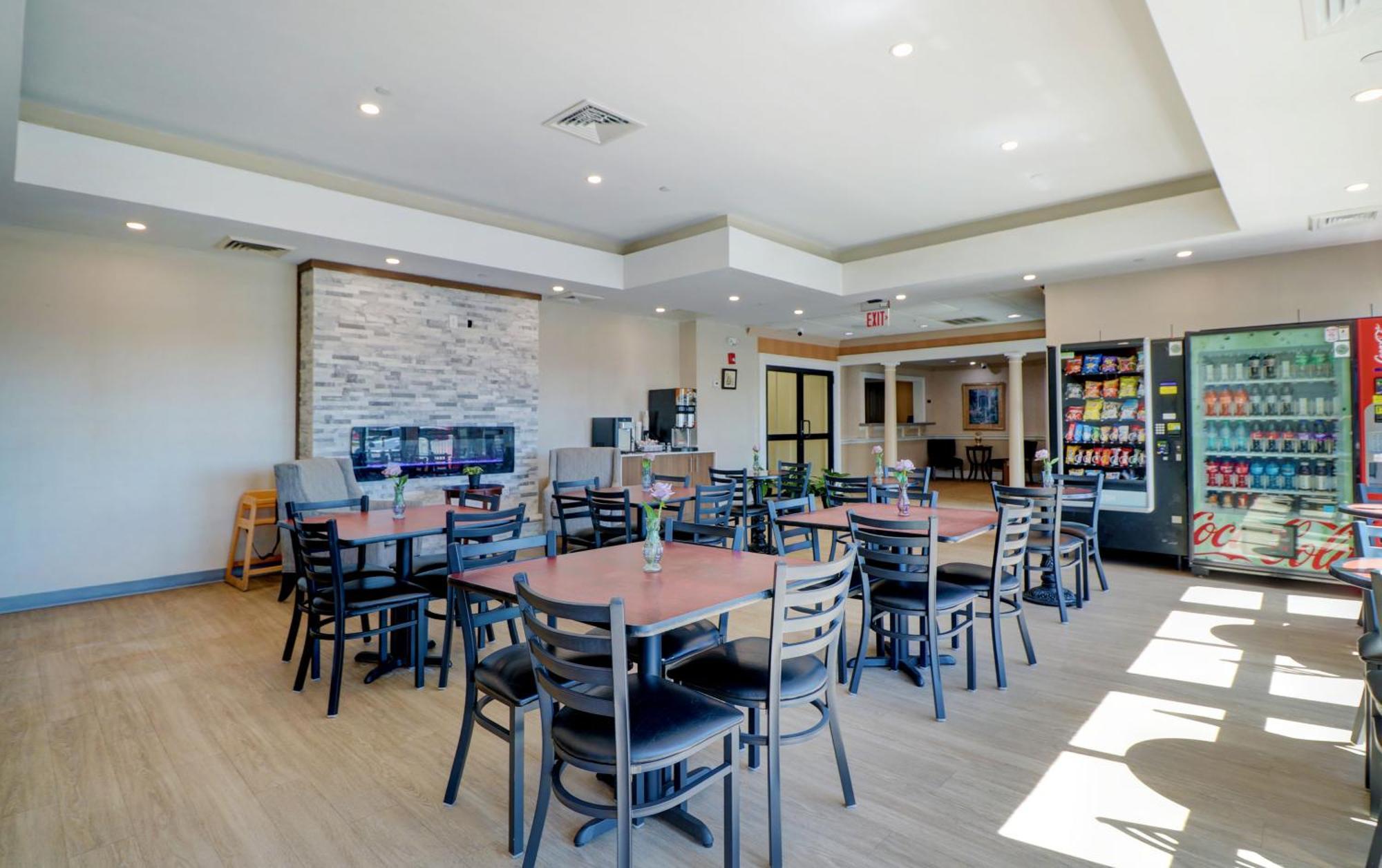 Anchorage Inn And Suites Portsmouth Exteriér fotografie